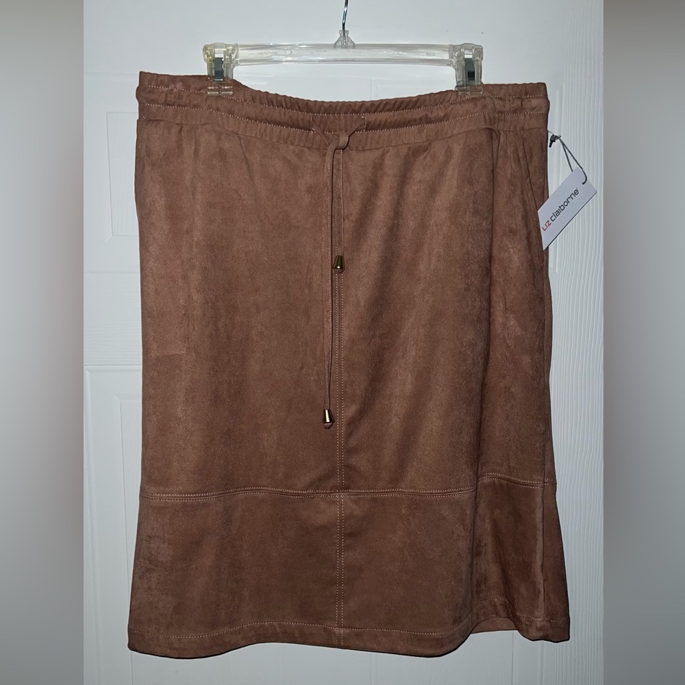 Liz Claiborne skirt - brand new with tag